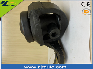 0K558-39-060 现代嘉年华 98-05 汽车备件橡胶绝缘体发动机支架
