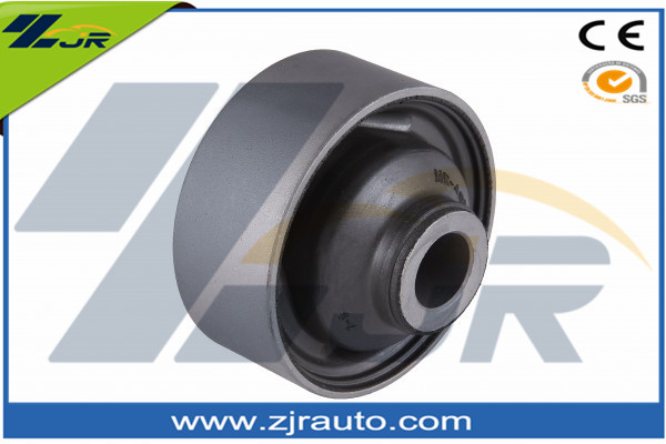MR403441 汽车备件橡胶臂悬架衬套适用于三菱蓝瑟 MR403441