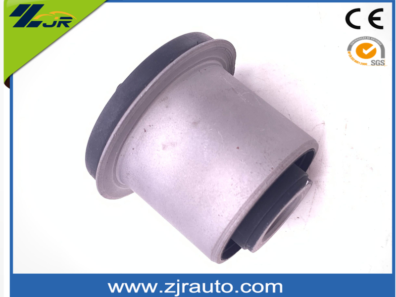 三菱汽车配件橡胶悬架衬套 4010A017