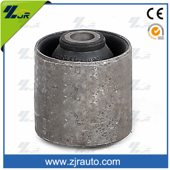 三菱汽车配件橡胶悬架衬套 Mr418807