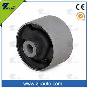 三菱汽车备件橡胶悬架衬套 MB809062