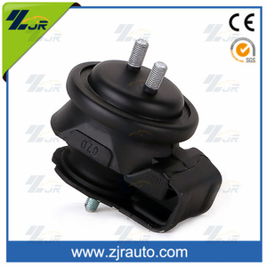 汽车备件橡胶发动机支架适用于铃木 11610-67D00