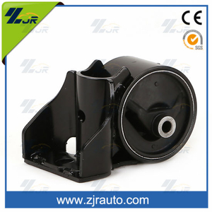 汽车备件橡胶发动机支架适用于铃木 11610-60g10