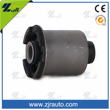 三菱汽车配件橡胶悬架衬套 MR112710